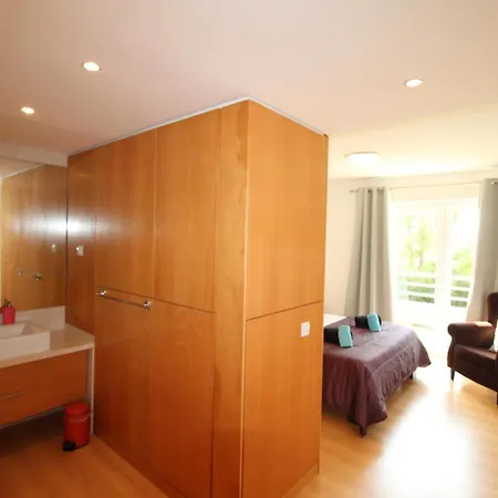 Garden - Stunning 2 Bedroom - Communal Pool - 2 Minuts Walking To The River Apartment