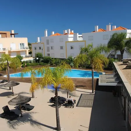 Διαμέρισμα Garden - Stunning 2 Bedroom - Communal Pool - 2 Minuts Walking To The River Cabanas De Tavira